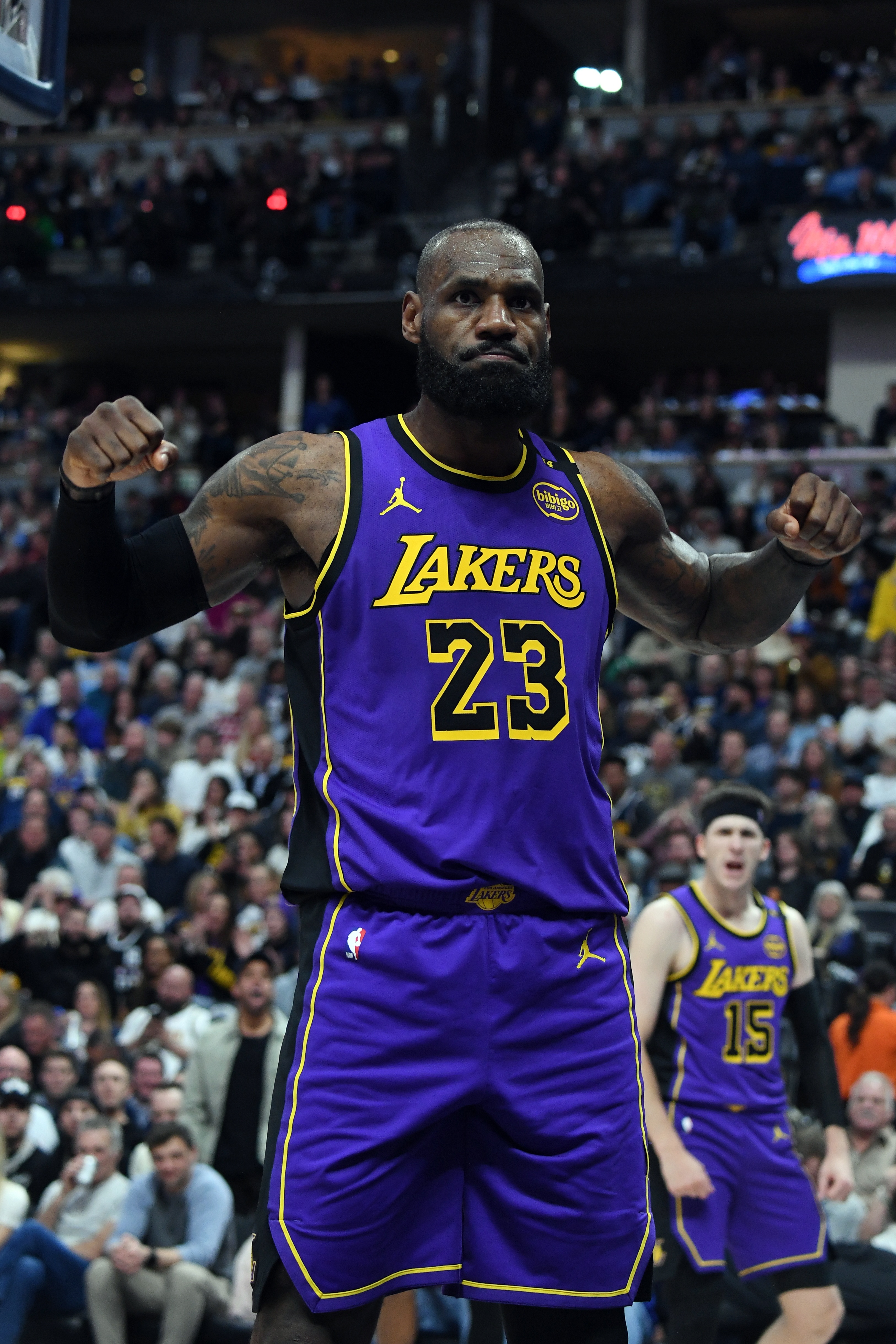 开云平台最新版本关于詹姆斯重返赛场，持续失利首场状态出色，澳大利亚队观众沸腾！上演精彩一战的信息