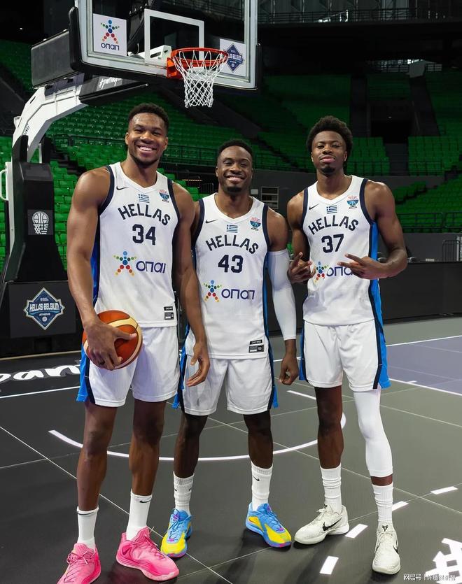 开云官方平台APP下载字母哥在雄鹿比赛中官方发布新规转会期芝加哥公牛调整名单以备CBA季后赛，清晨深圳男篮回应争议直接炸裂的简单介绍